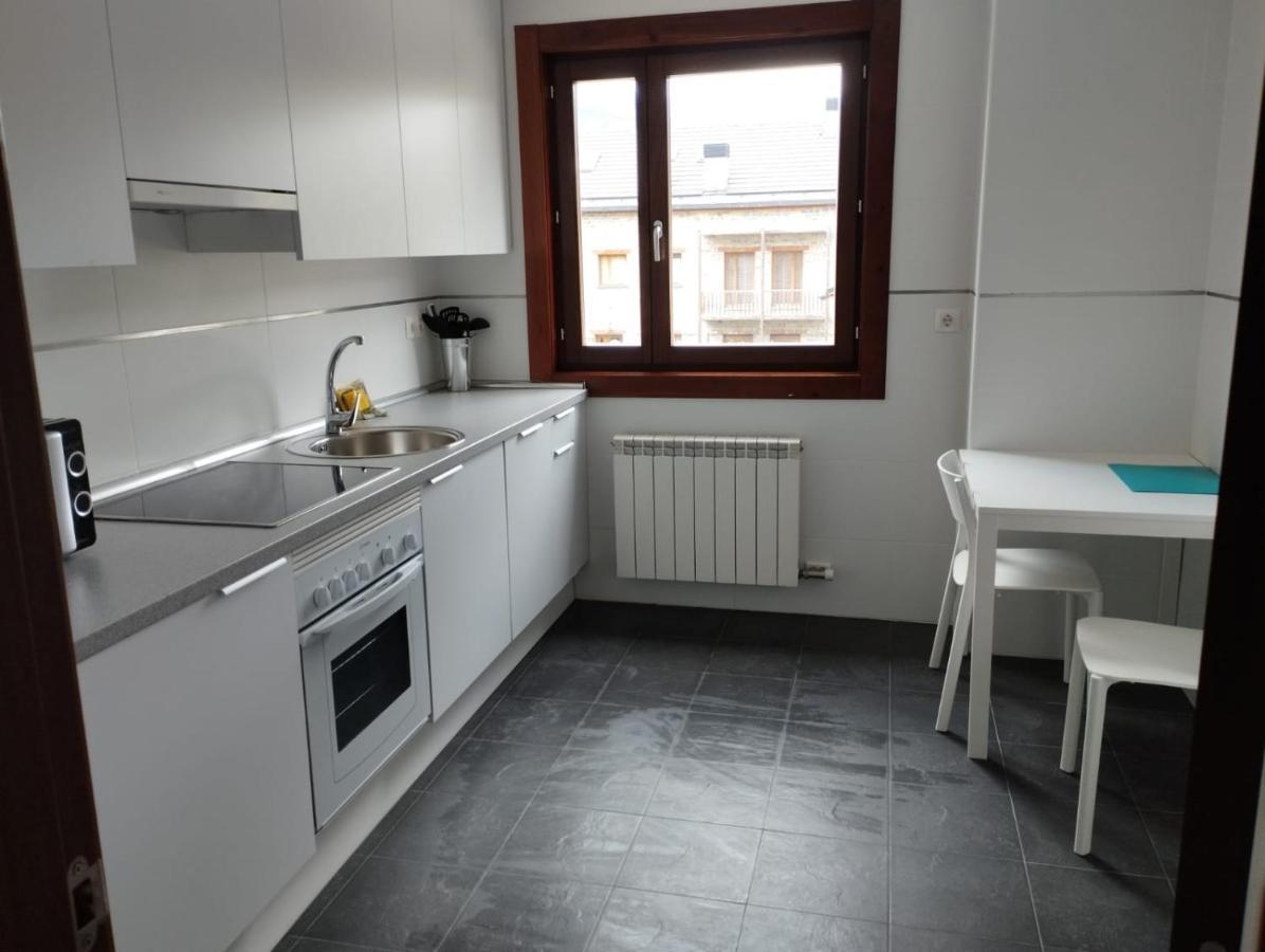 Fabuloso Apartamento Con Vistas A La Montana El Abedul Luga 23 Castiello De Jaca Buitenkant foto