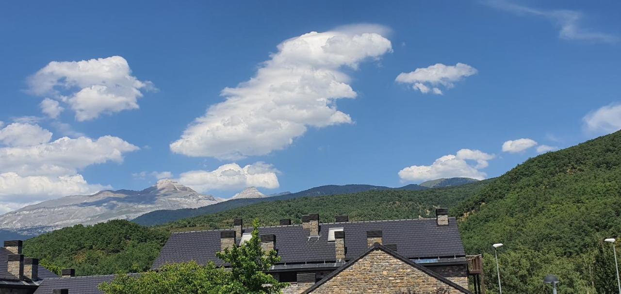 Fabuloso Apartamento Con Vistas A La Montana El Abedul Luga 23 Castiello De Jaca Buitenkant foto