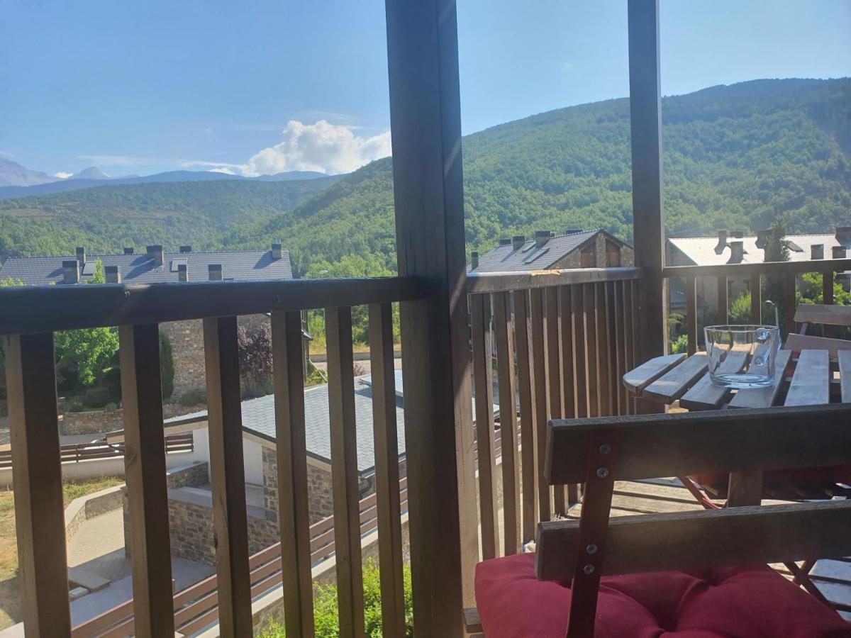 Fabuloso Apartamento Con Vistas A La Montana El Abedul Luga 23 Castiello De Jaca Buitenkant foto